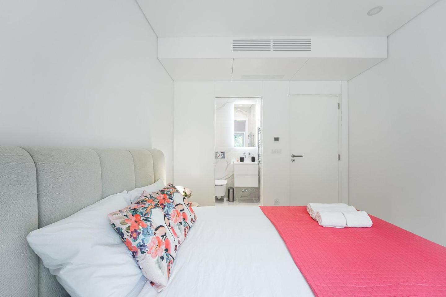 Guestready - Majestic Riverside Terrace In Coimbra 아파트 외부 사진