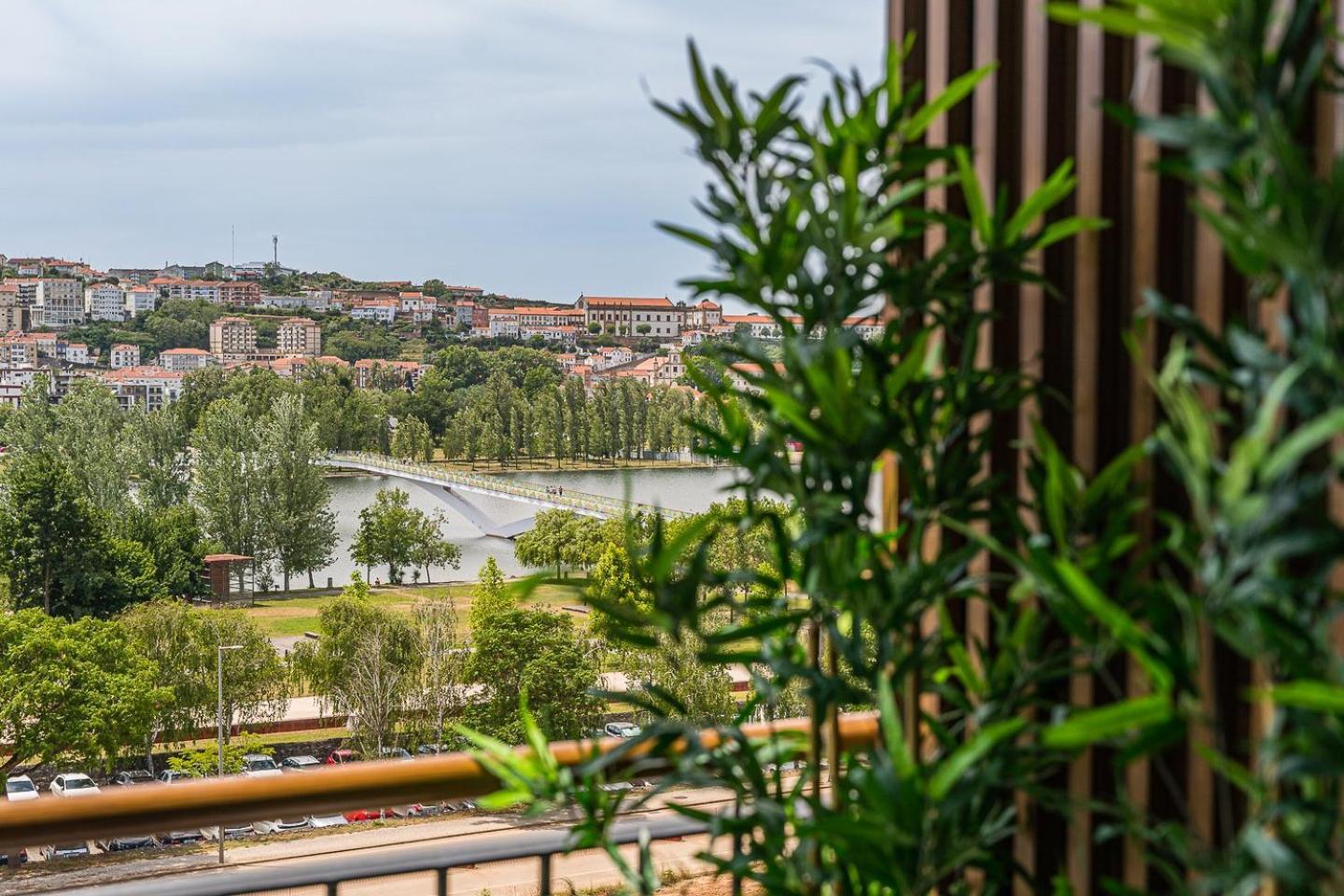 Guestready - Majestic Riverside Terrace In Coimbra 아파트 외부 사진